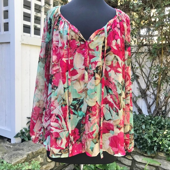 Jessica Simpson Floral Print Blouse Size Medium - Picture 2 of 6